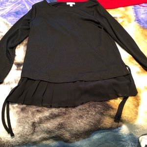 Nice black causal black top